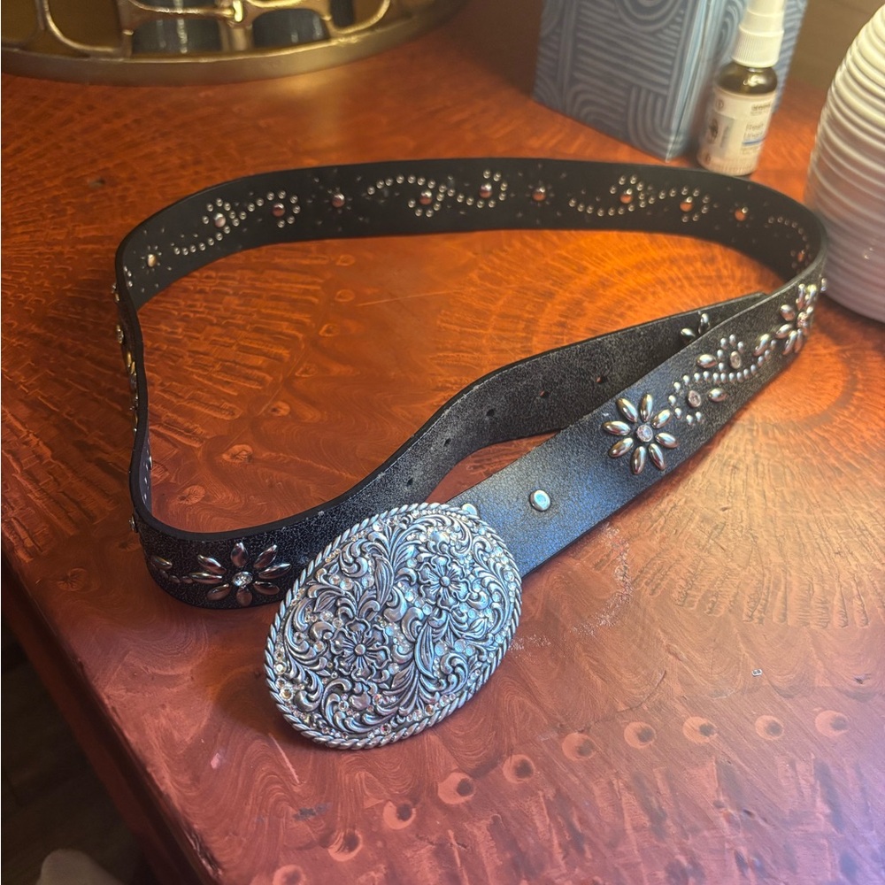 Leather western belt